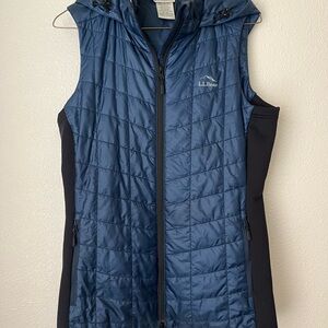 Gorpcore L.L. Bean Women's Navy Quilted Vest